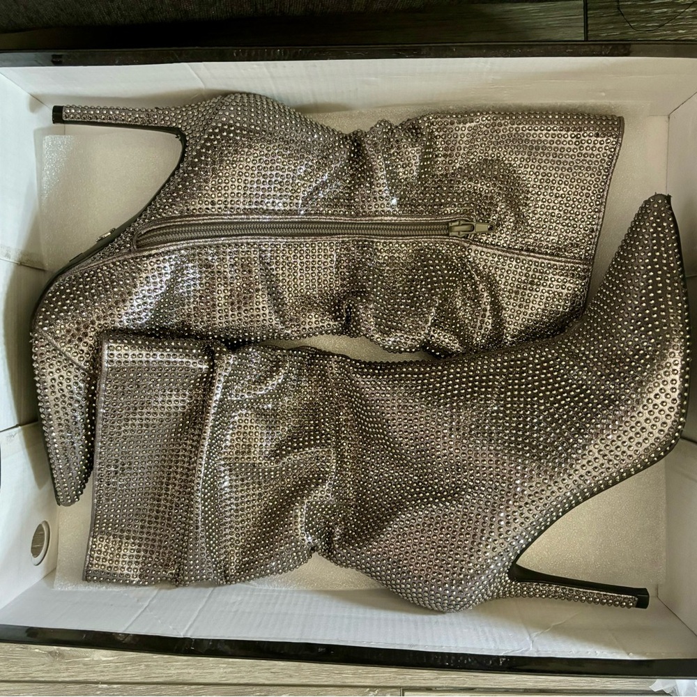 Thalia Sodi pewter boots size 8.5